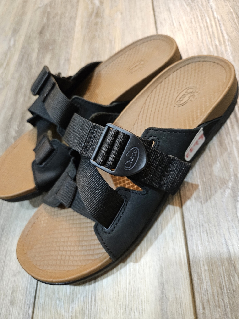 Chaco Lowdown Slides - Picture 3 of 6